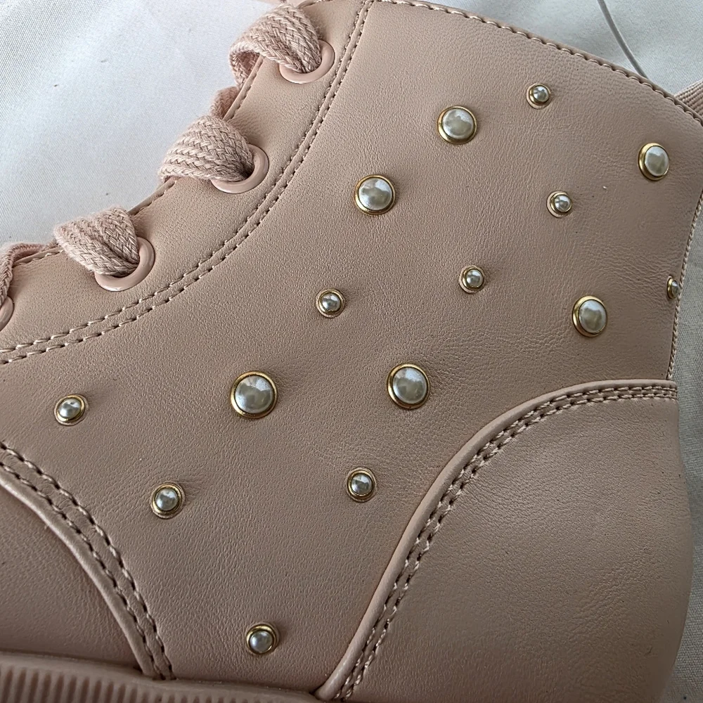 Cat & Jack Boots Blush Pink Amaya Lace Up Zipper Combat Boots With Pearls Baby